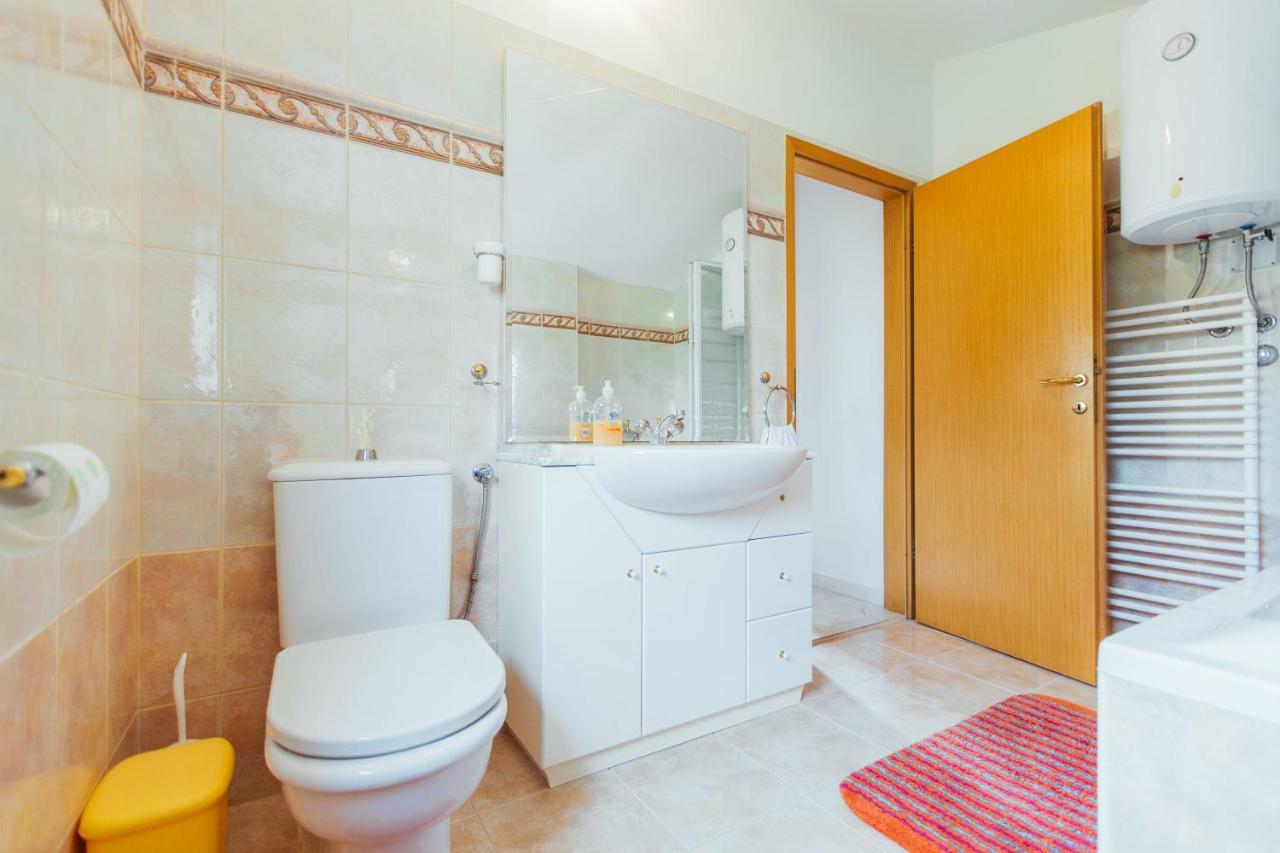 Apartments Toni Подстрана Екстер'єр фото
